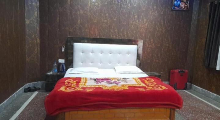 Guest house Somnath